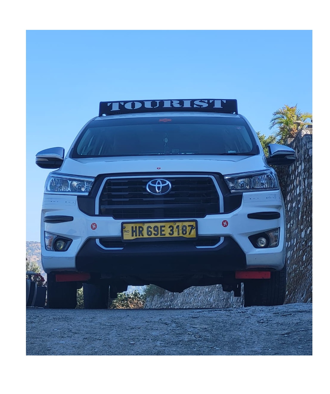 Innova Crysta - Syam Tours
